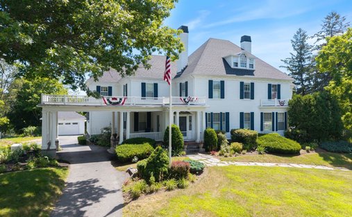 House in Farmington, New Hampshire, United States 1