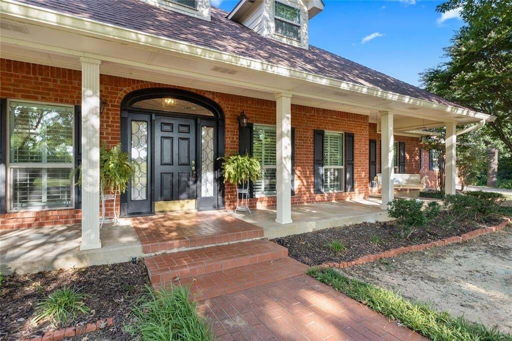 House in Gainesville, Texas, United States 1 - 18543327