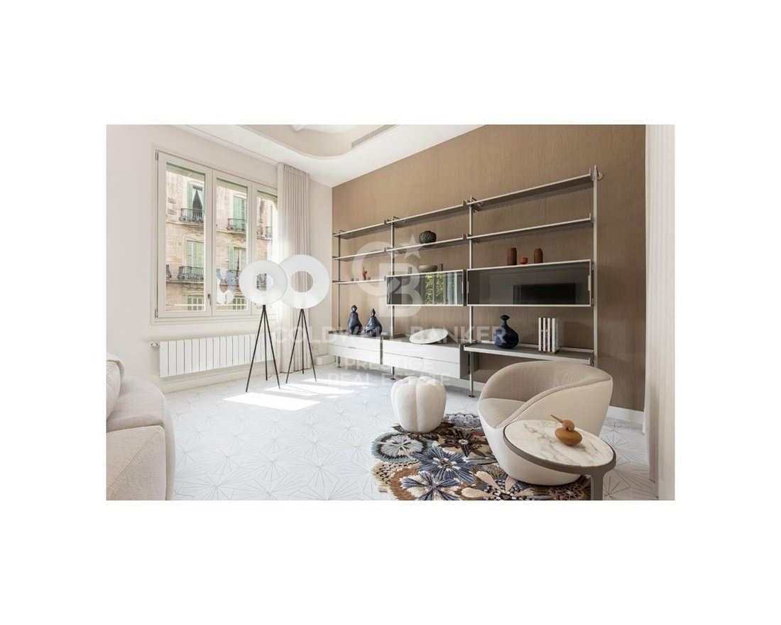 Appartamento a Eixample, Barcellona, Spagna 3 - 18543771