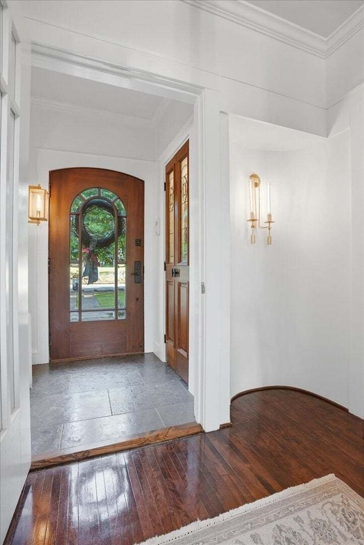 House in Bloomington, Illinois, United States 4 - 18543004