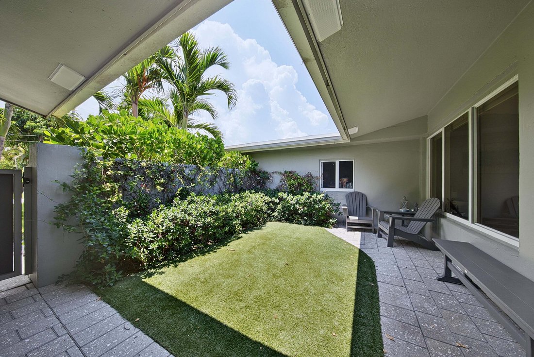 House in Oakland Park, Florida, United States 5 - 18542668
