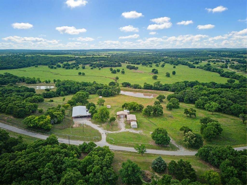House in Nocona, Texas, United States 1 - 18540494