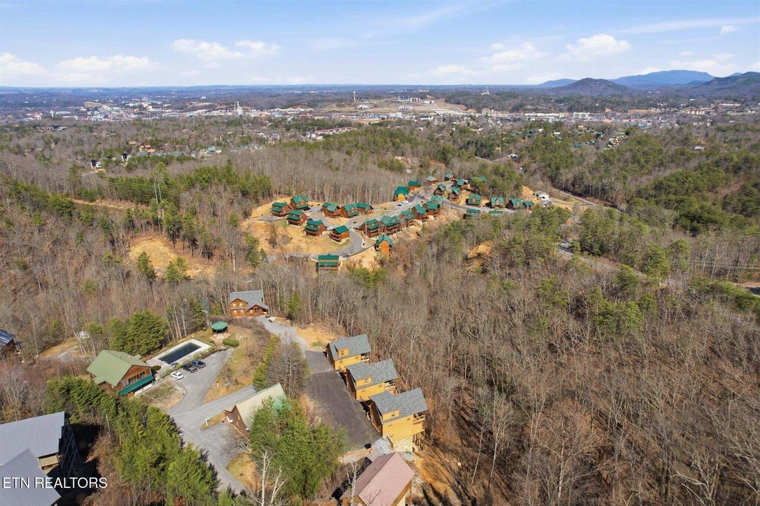 House in Sevierville, Tennessee, United States 5 - 18540626
