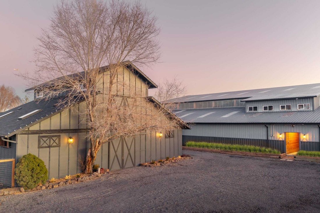 House in Bend, Oregon, United States 2 - 15090397