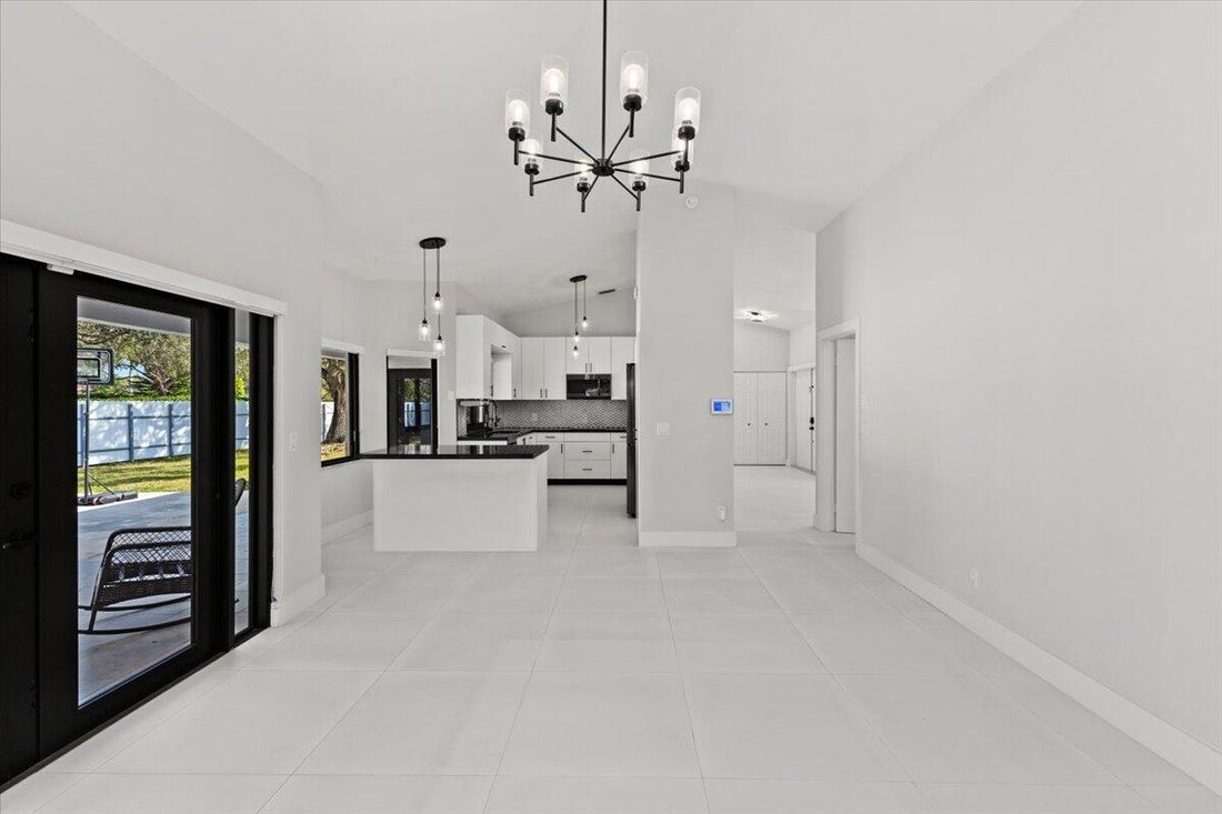 House in Miramar, Florida, United States 4 - 18542684