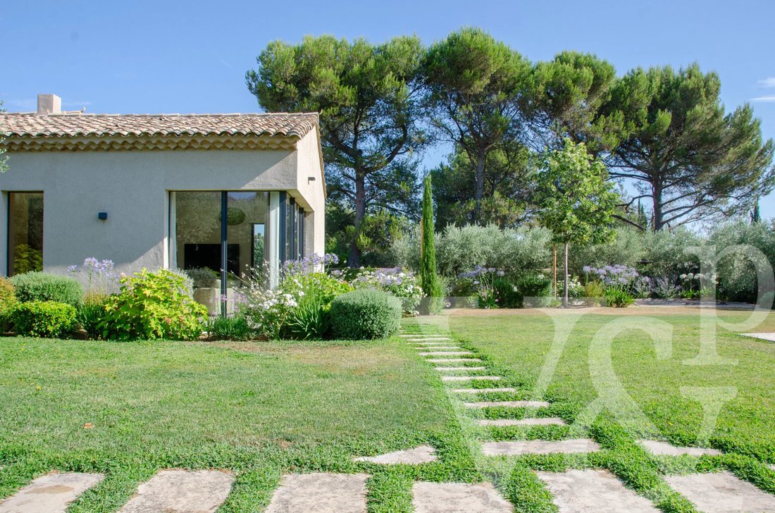 House in Eygalières, Provence-Alpes-Côte d'Azur, France 3 - 18541110