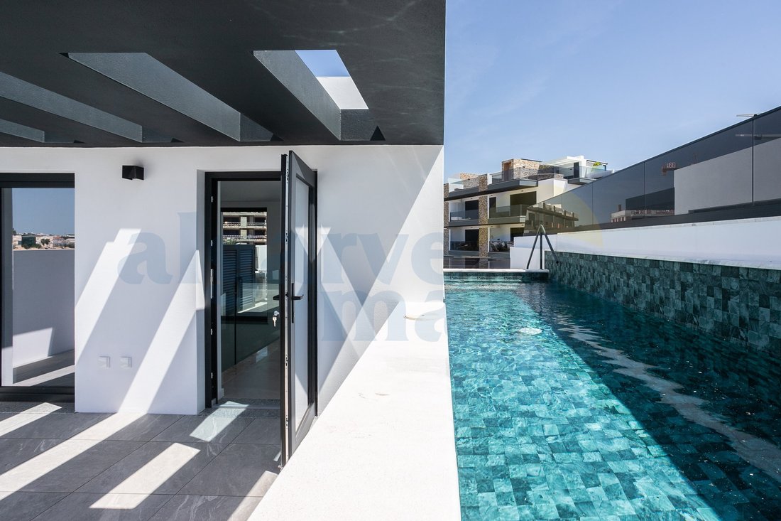 House in Faro (Se e Sao Pedro), Algarve, Portugal 1 - 18543987