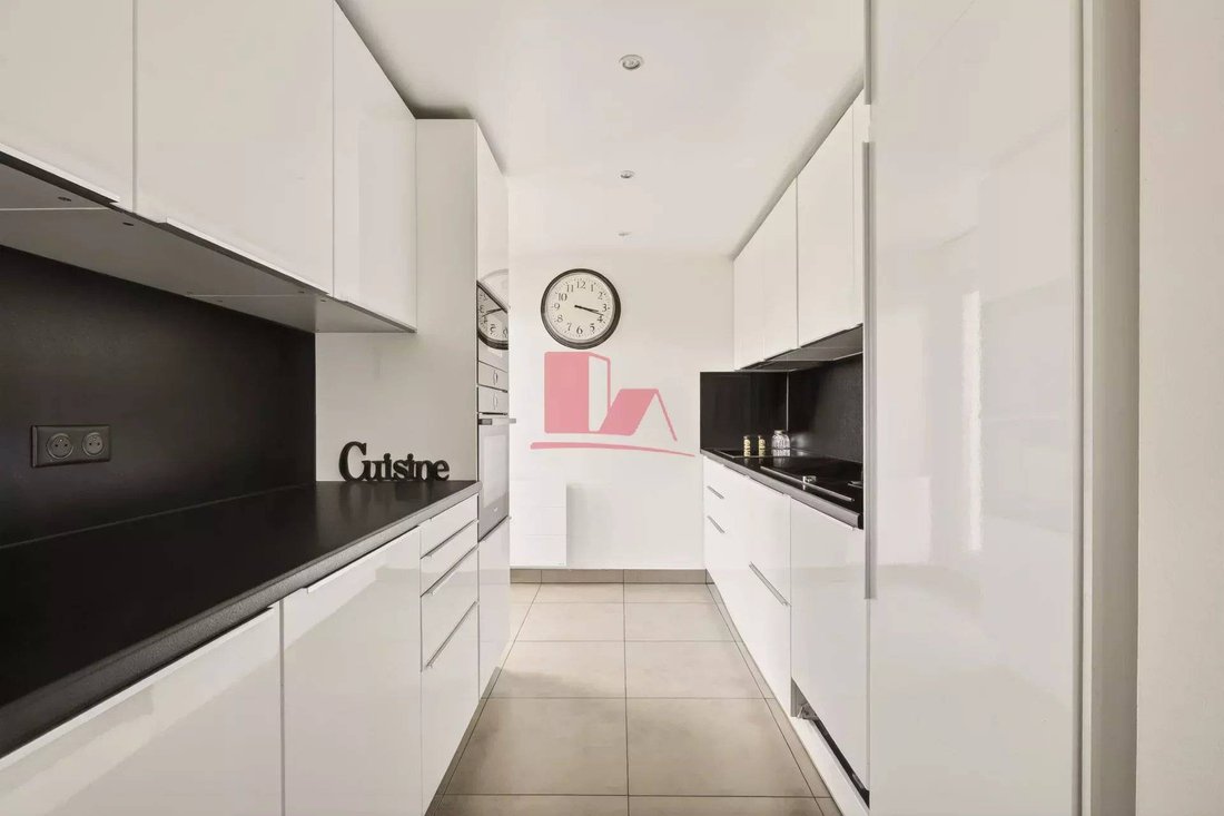Appartement à Espaces Jeunes, Issy-les-Moulineaux, France 5 - 18146211