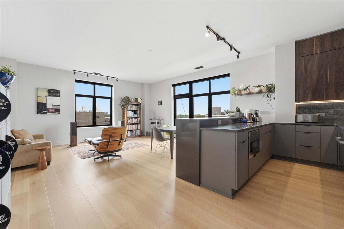 Condo in Chicago, Illinois, United States 5 - 18543021