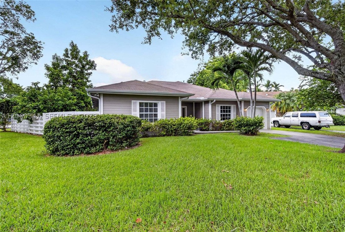 House in West Miami, Florida, United States 5 - 18542916