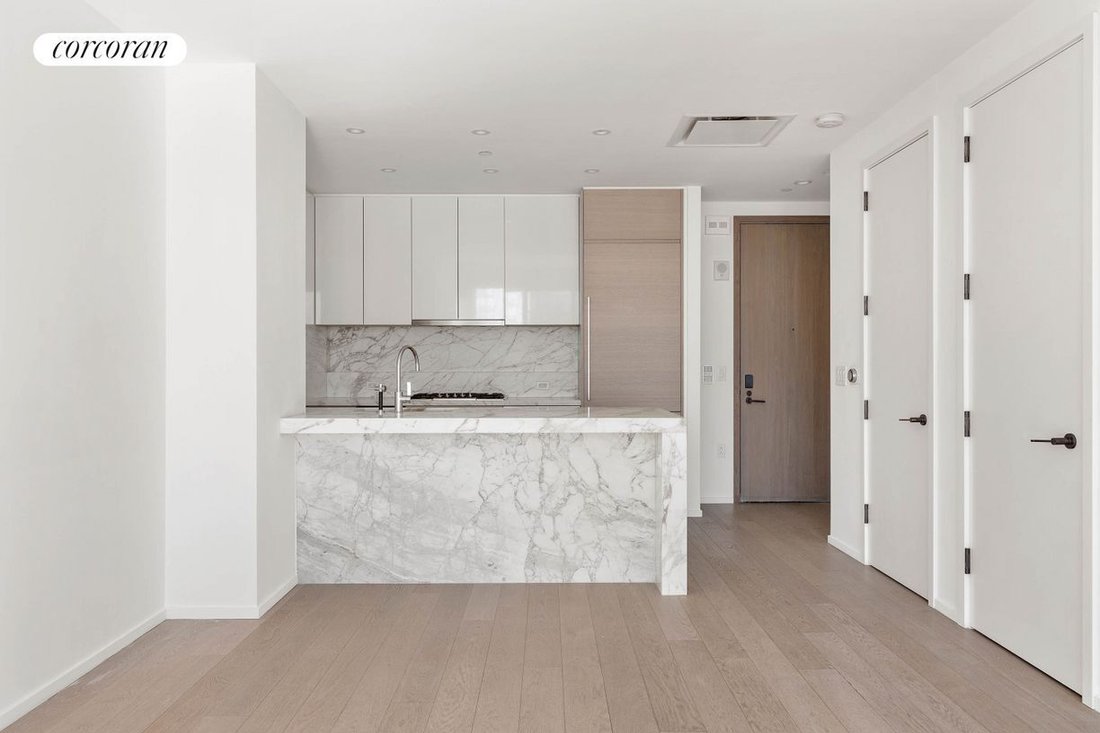 Condo in New York, New York, United States 4 - 18259742
