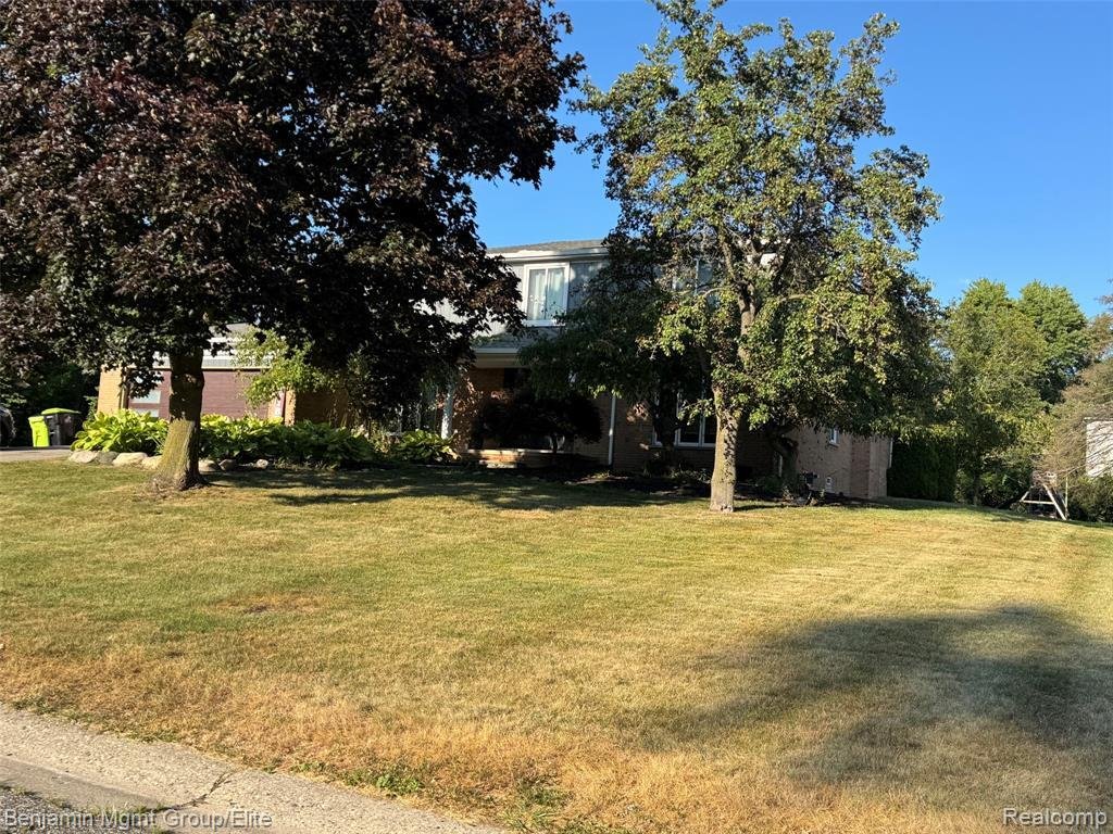 House in Farmington Hills, Michigan, United States 3 - 18530859
