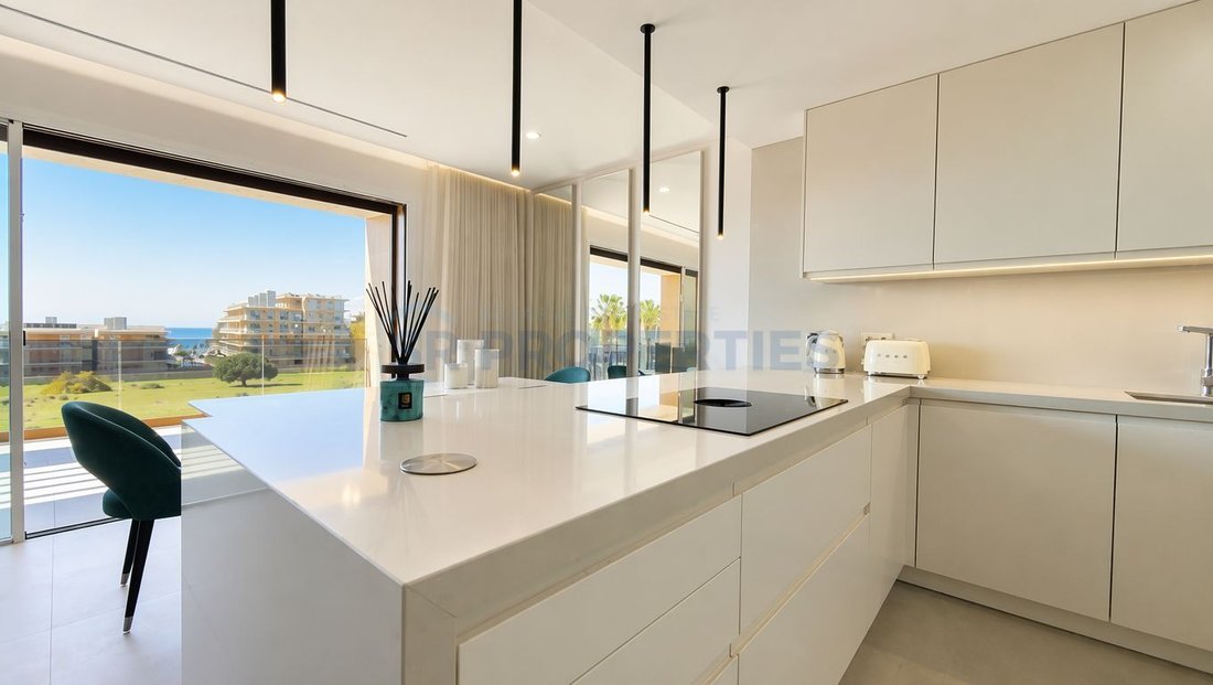Apartment in Quarteira, Algarve, Portugal 4 - 18438187
