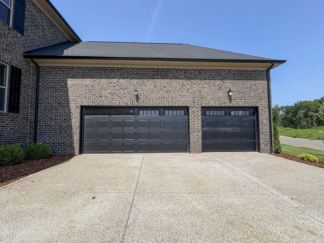 House in Lebanon, Tennessee, United States 3 - 18331110