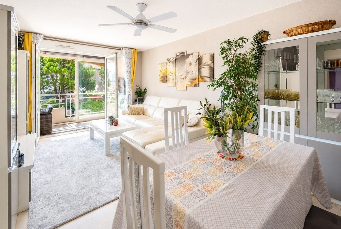 Appartement à Èze, Provence-Alpes-Côte d'Azur, France 1 - 18544067