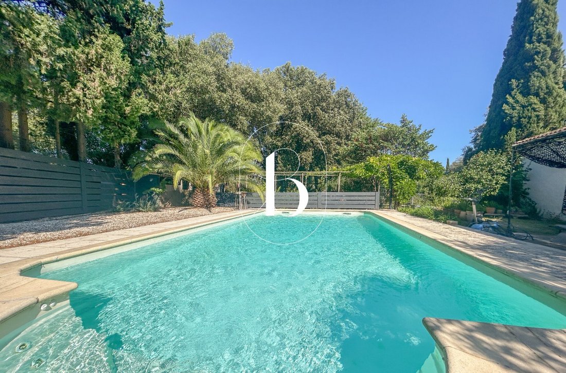 Villa in Uzès, Occitania, France 3 - 18542609