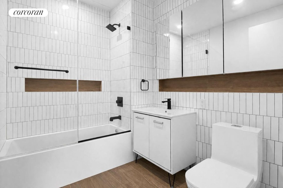 Condo in New York, New York, United States 3 - 17691258