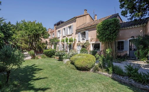 Landhaus in Paradou, Provence-Alpes-Côte d'Azur, Frankreich 1