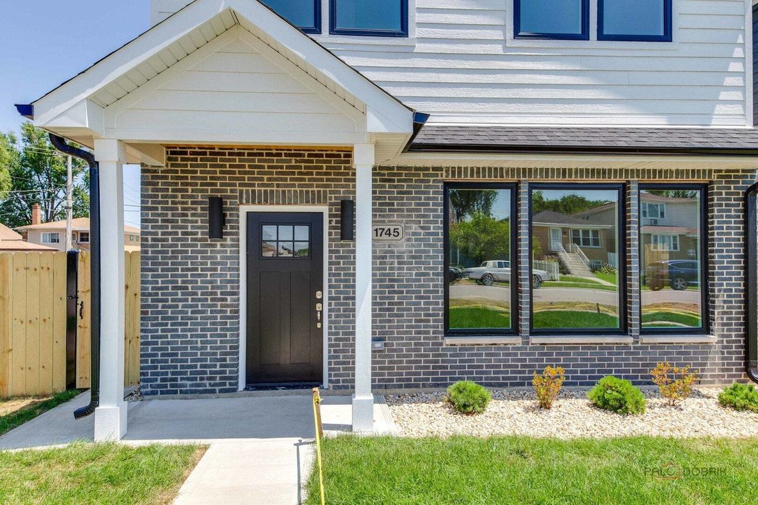 House in Stone Park, Illinois, United States 2 - 18543024