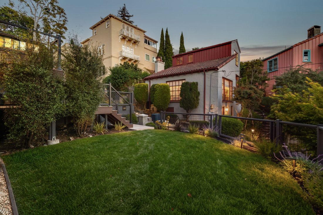House in Berkeley, California, United States 5 - 18470777