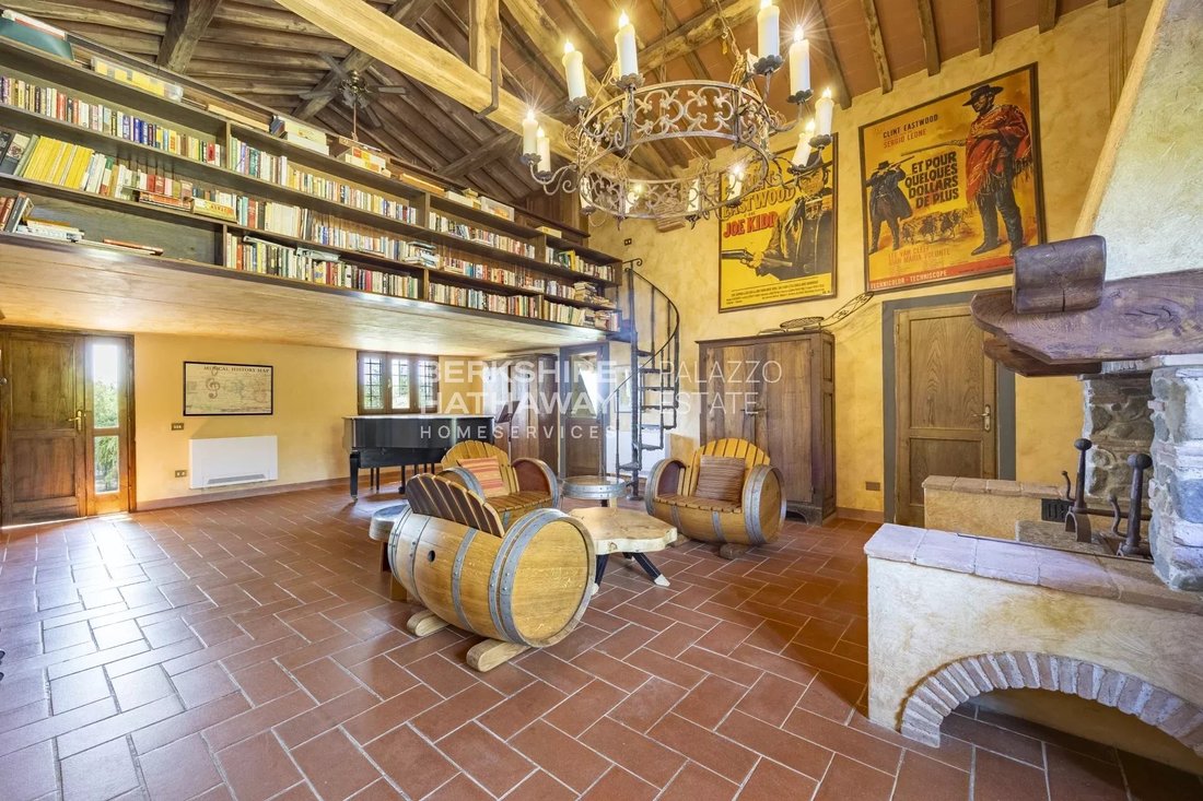 Estate in Center, Monsummano Terme, Tuscany 3 - 18541402