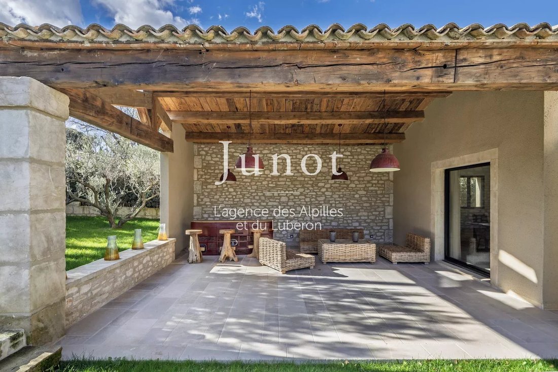 House in Saint-Rémy-de-Provence, Provence-Alpes-Côte d'Azur, France 5 - 18541288