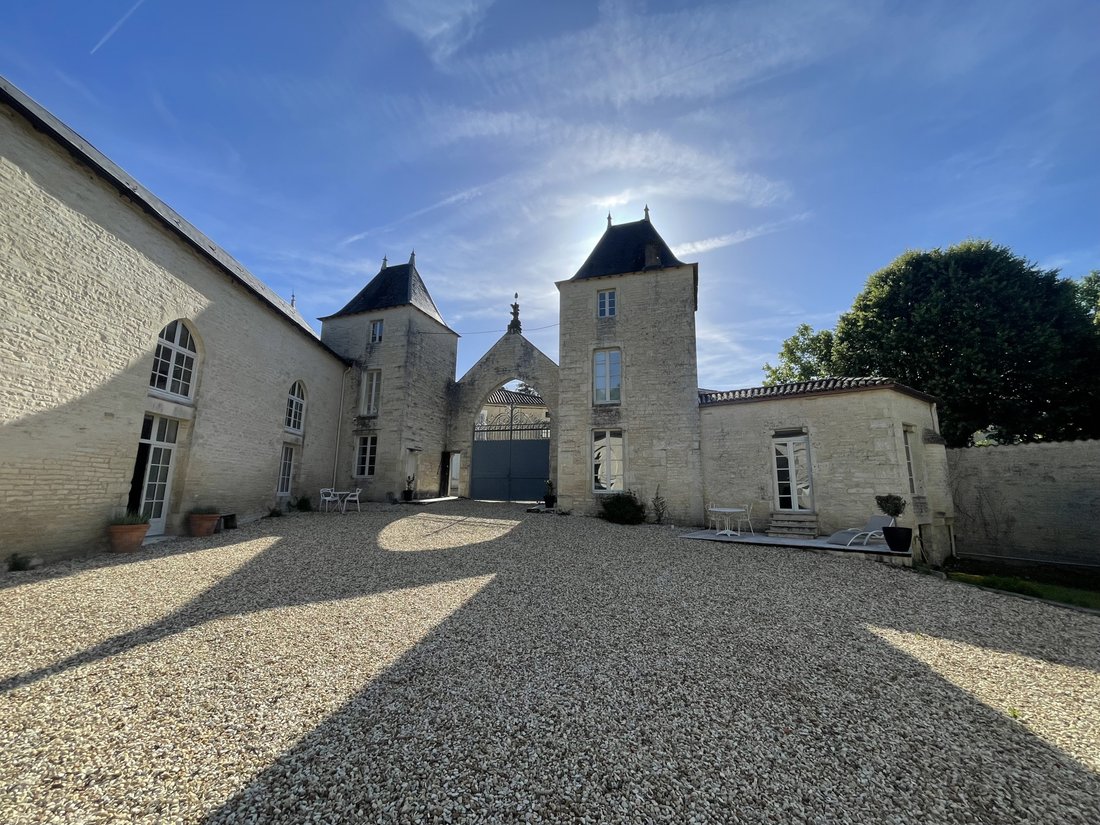 House in Aigre, Nouvelle-Aquitaine, France 2 - 18540018