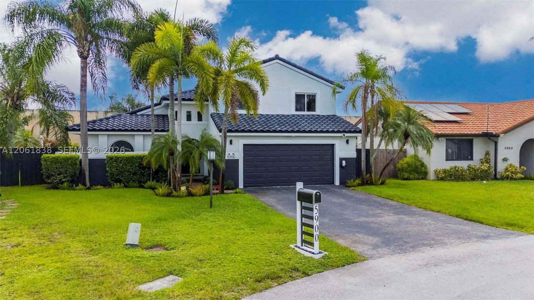 House in Southwest Ranches, Florida, United States 2 - 18542891