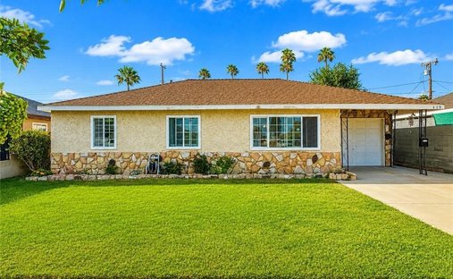 House in Carson, California, United States 1