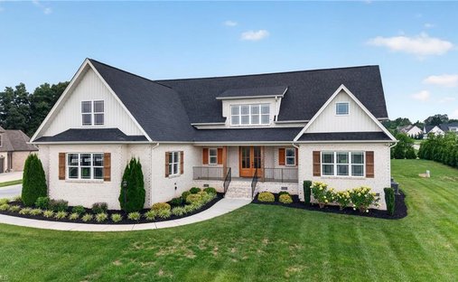 House in Oak Ridge, North Carolina, United States 1