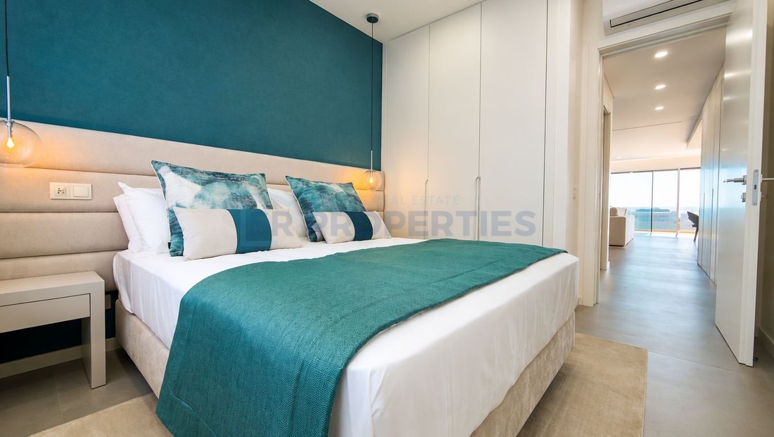 Apartment in Quarteira, Algarve, Portugal 5 - 18438187