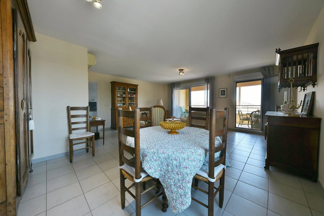 Apartment in Uzès, Occitania, France 5 - 18541175