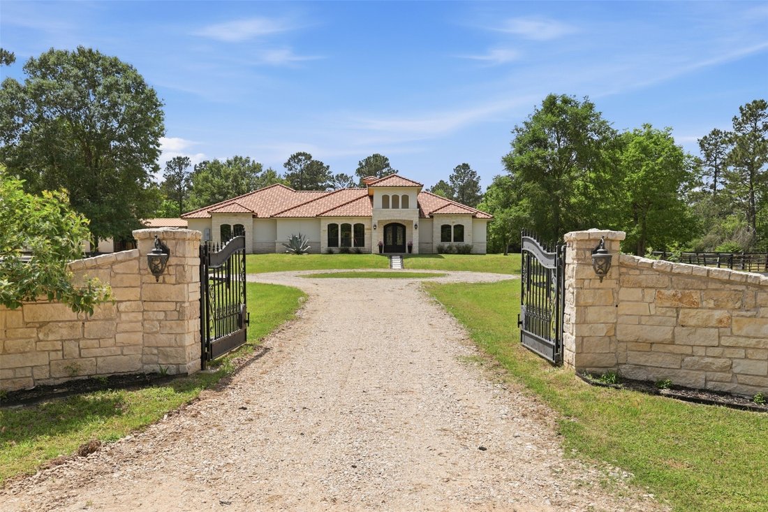 Farm Ranch in Conroe, Texas, United States 2 - 17886588