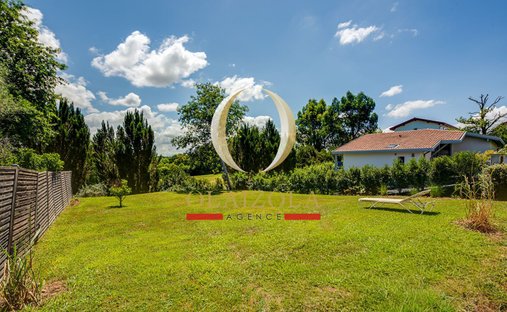 House in Arbonne, Nouvelle-Aquitaine, France 1