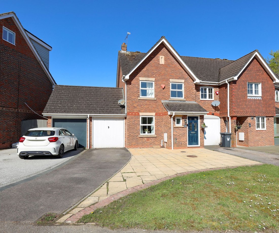 House in Burgess Hill, England 1 - 17663533