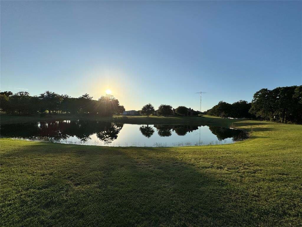 Farm Ranch in Blum, Texas, United States 1 - 17952514