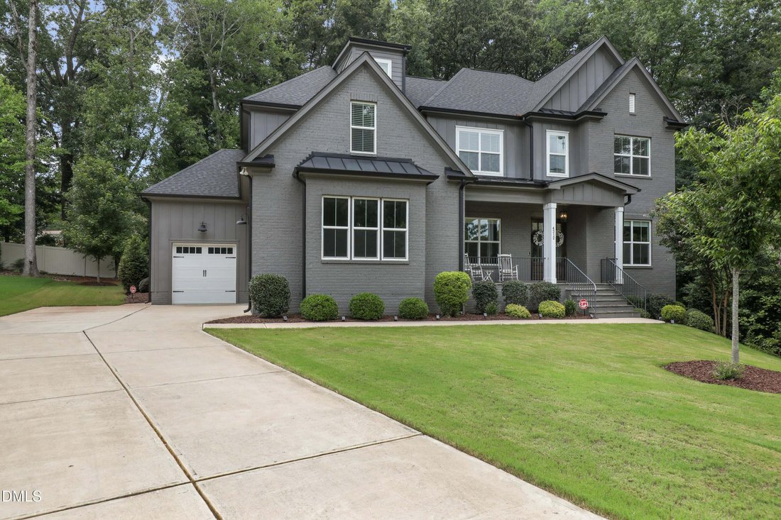 House in Apex, North Carolina, United States 2 - 18539624