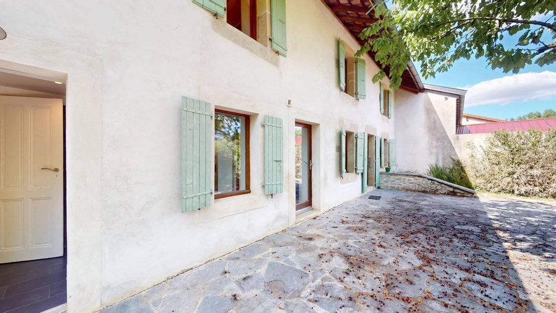 Haus in Feigeres, Auvergne-Rhone-Alpen, Frankreich 2 - 18541152