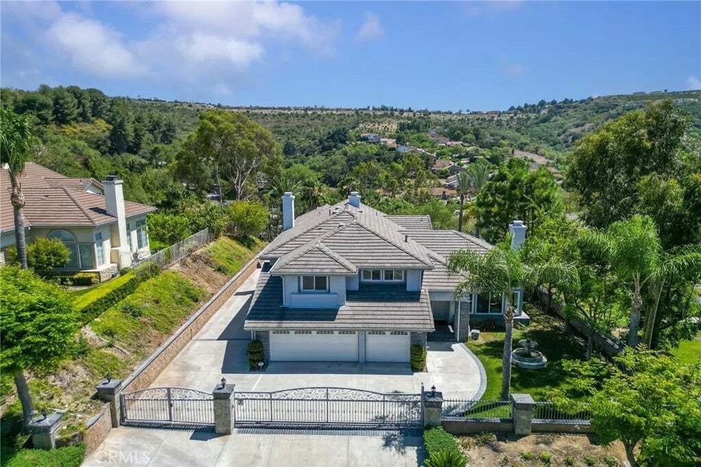 House in West Covina, California, United States 5 - 18540296