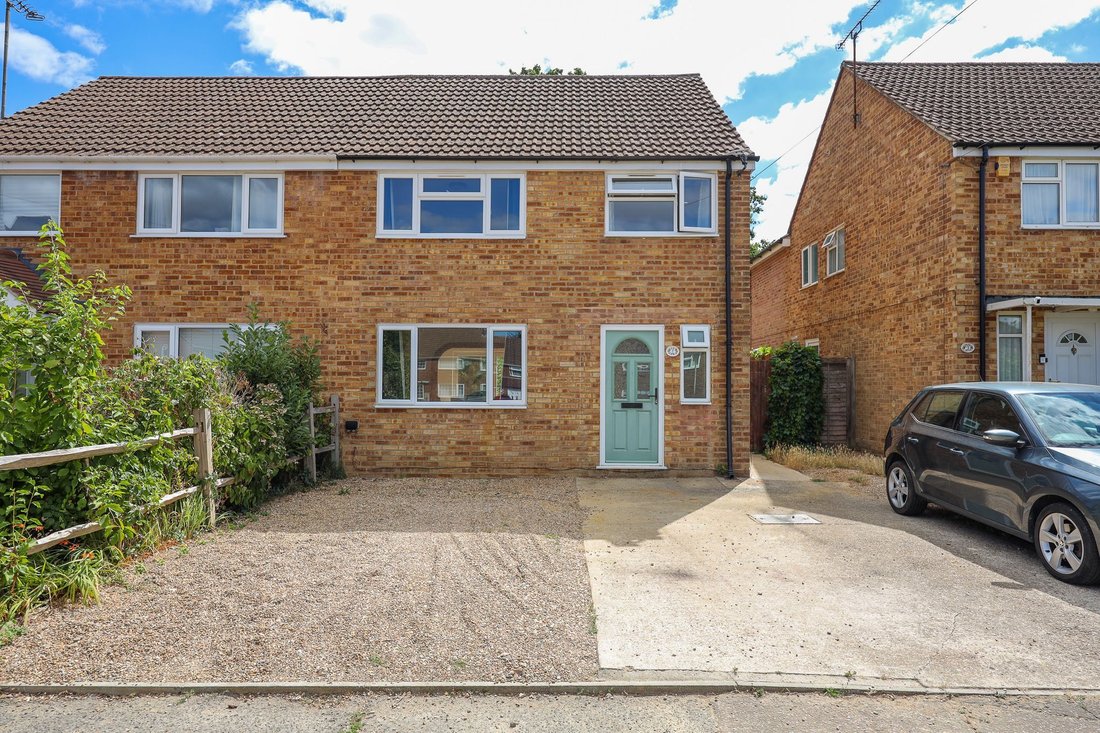 House in Burgess Hill, England 1 - 18540834