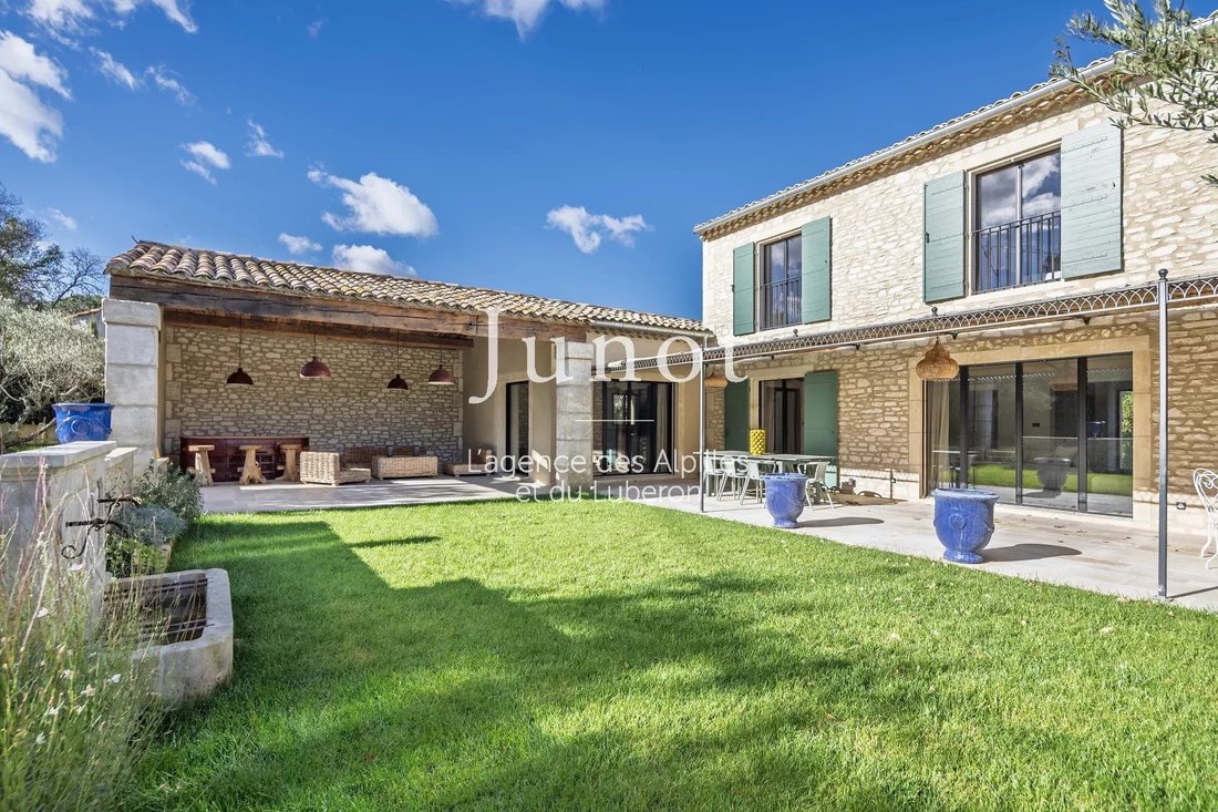 House in Saint-Rémy-de-Provence, Provence-Alpes-Côte d'Azur, France 2 - 18541288