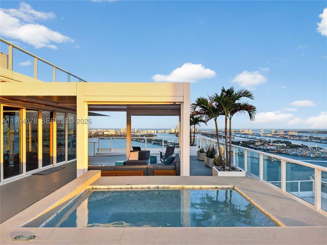 Condo in Miami, Florida, United States 2 - 17041979
