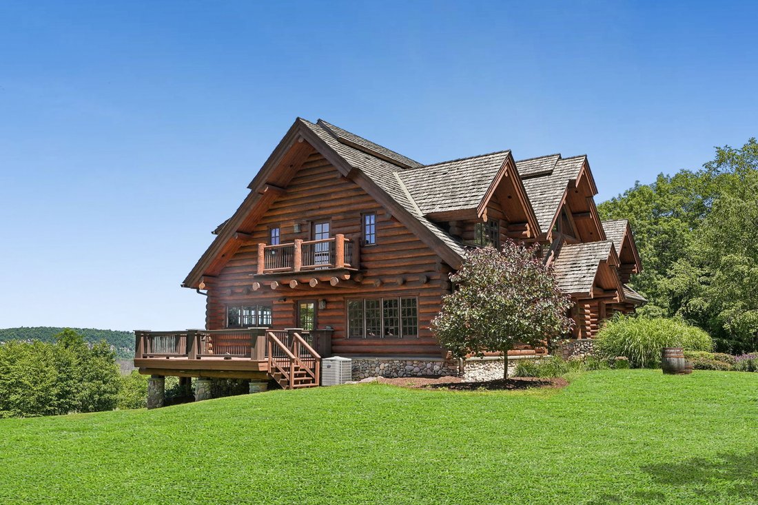 House in West Milford, New Jersey, United States 2 - 18540942