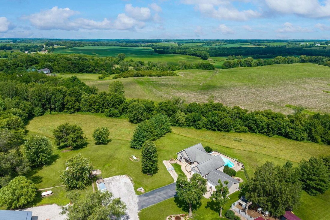 House in Aledo, Illinois, United States 1 - 18540415