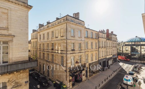 Appartamento a Hôtel de Ville-Quinconce-Saint Seurin-Fondaudège, Bordeaux, Francia 1