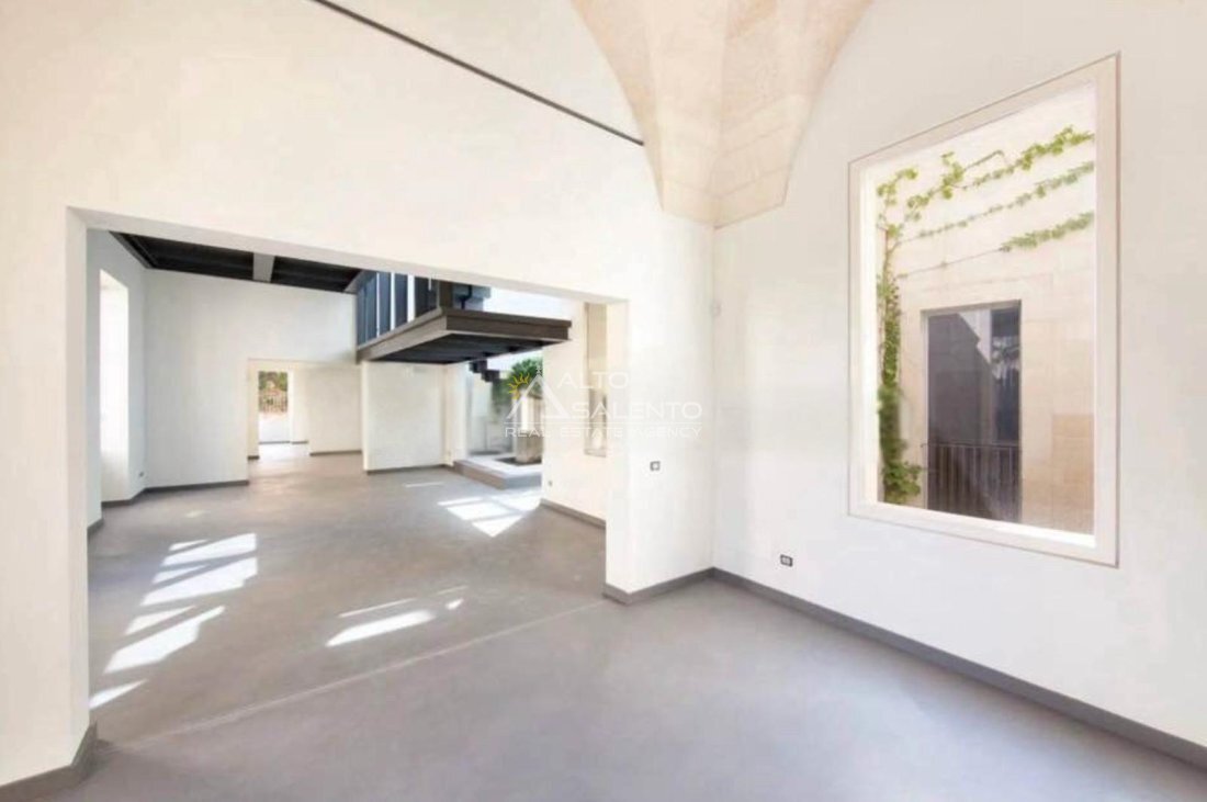 Estate in Historic Center, Lecce, Apulia 2 - 18542215