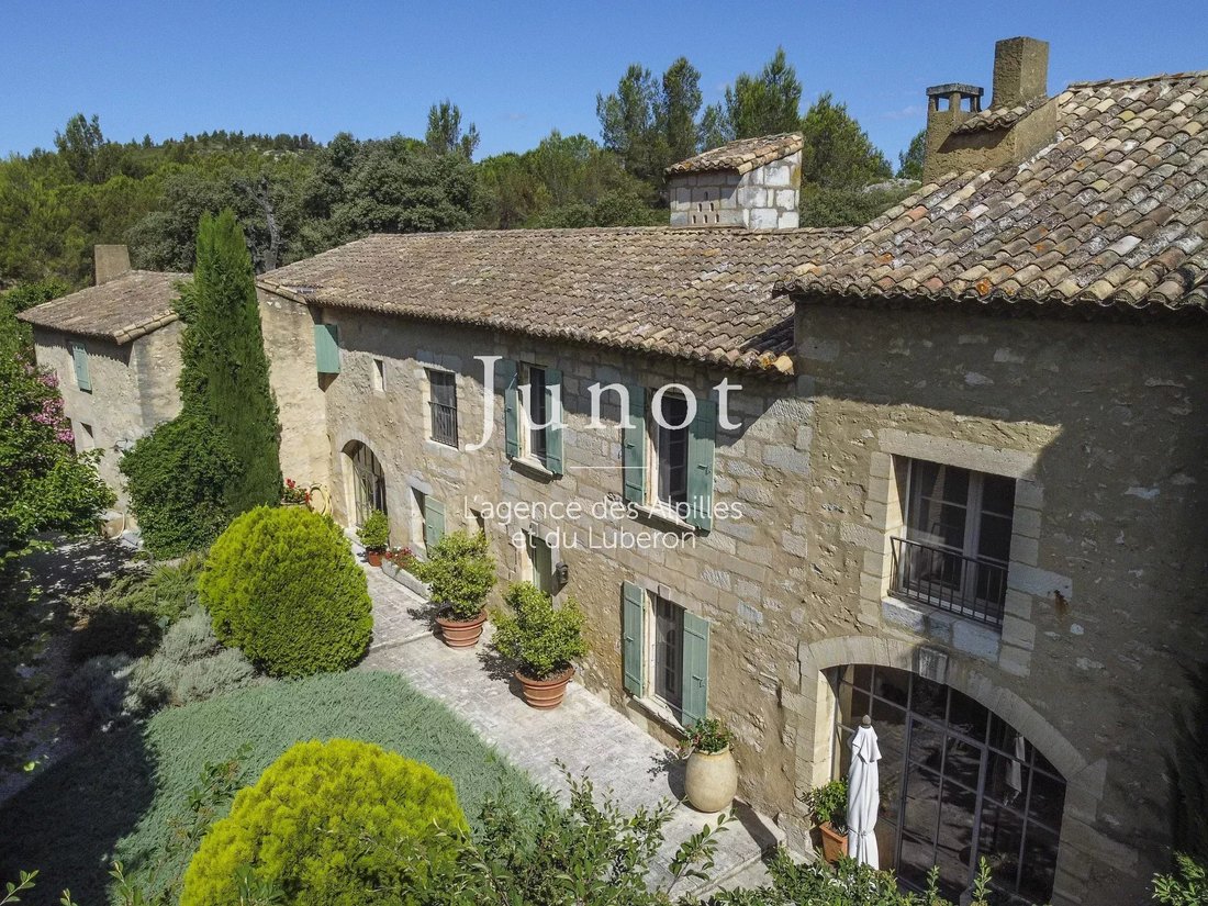 House in Saint-Rémy-de-Provence, Provence-Alpes-Côte d'Azur, France 2 - 18541275