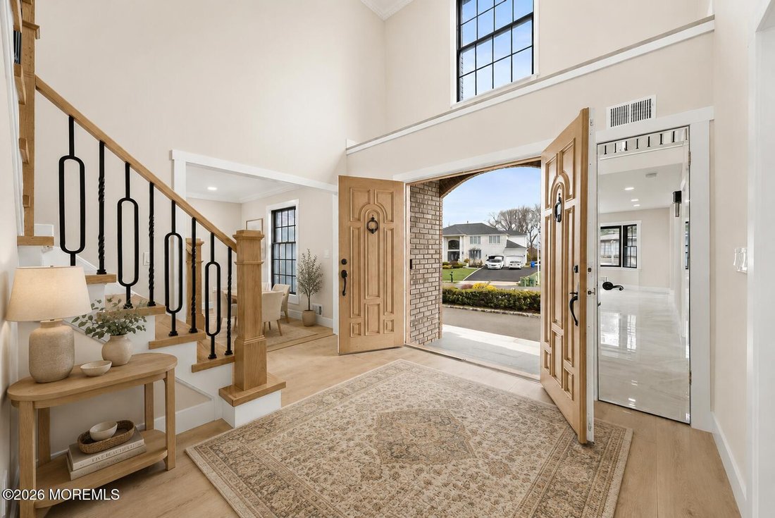 House in Tinton Falls, New Jersey, United States 4 - 18539682