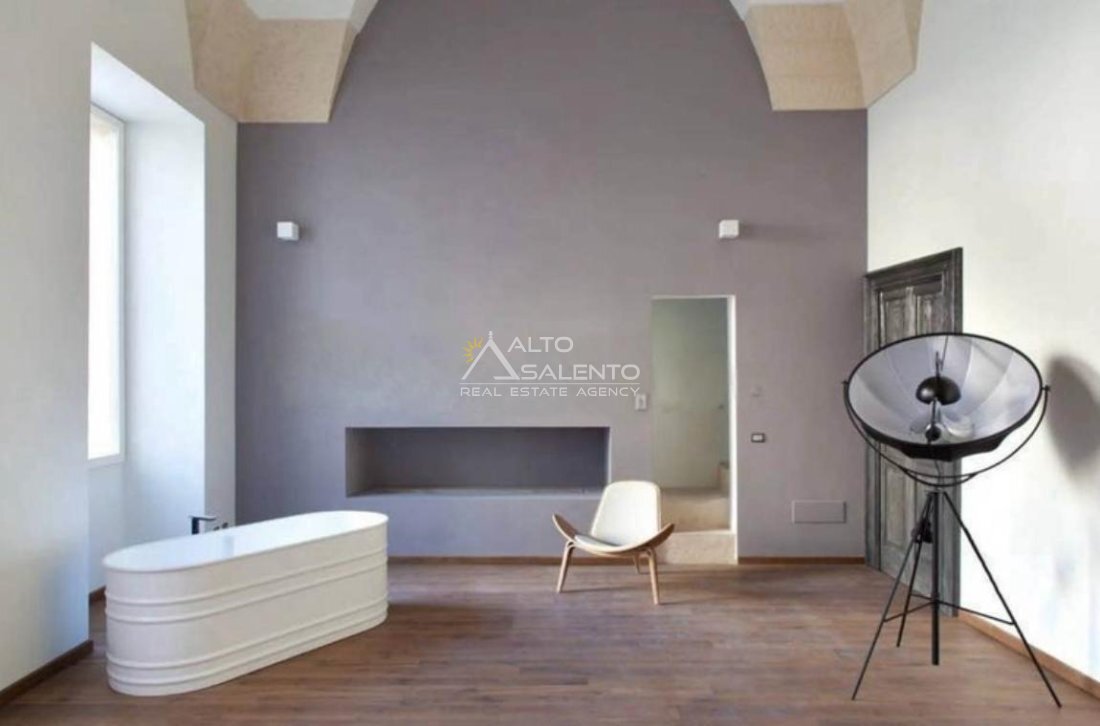 Estate in Historic Center, Lecce, Apulia 4 - 18542215