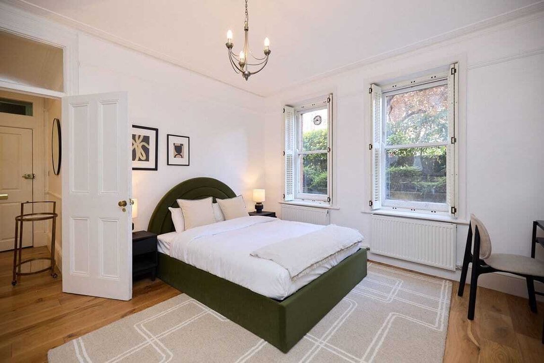 Apartment in Little Venice, Westminster, England 4 - 18542106
